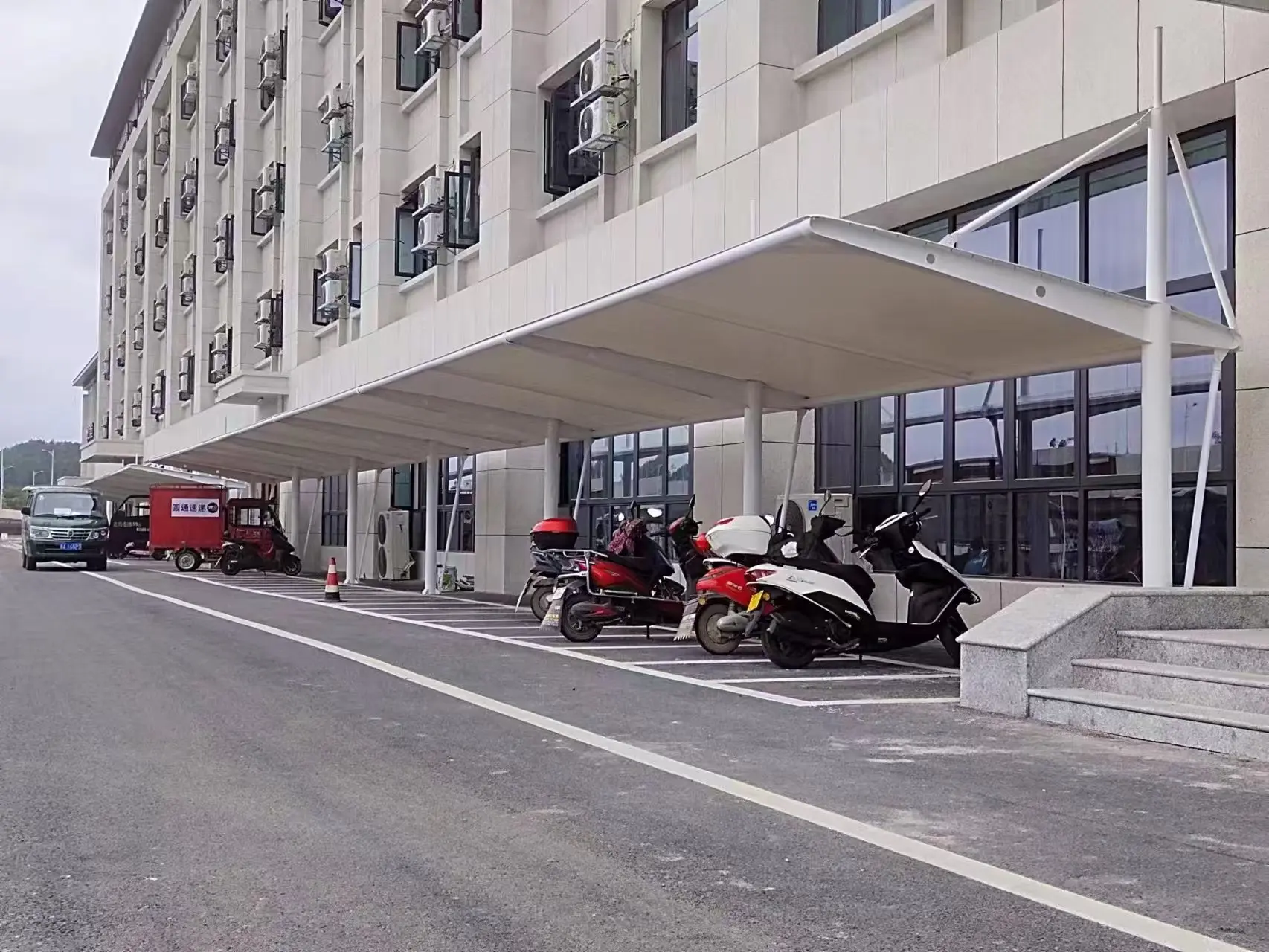 贵州惠水膜结构车棚采购避坑指南,本地源头工厂怎么选?